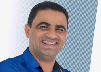 Mais um prefeito aliado de Ciro é acusado de corrupção e de desviar R$ 3 milhões